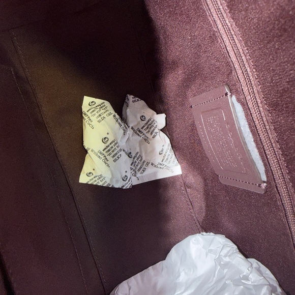 Coach Burgundy - Picture 3 of 4